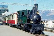 RhB Salondampfzug 3833 f�r Verein Dampffreunde der RhB von Landquart nach Thusis am 20.02.1998 in Thusis mit Dampflok G 3/4 1 - As 1142 - As 1141. Hinweis: Der einzige Salondampfzug mit Dampflok Rh�tia, der jemals verkehrte, gescanntes Dia
