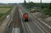 294 783-6 f�hrt alleine zwischen Ludwigshafen-Rheing�nheim & Limburgerhof. Hier ist momentan nur eingeschr�nkt Zugverkehr m�glich, da sich der dreigleisige Ausbau zwischen den beiden Stationen in der letzten Phase befindet. 06.06.2012