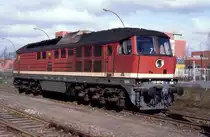 130 007-8 Berlin-Haselhorst im M�rz 1982 - �bergabestelle f�r die Siemens-Werkbahn, zur Insel Eiswerder und zum Tanklager Haselhorst