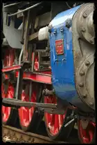 Detailaufnahme von den R�dern der Dampflok 477 013  Papagei  
Kremnica 2.6.2012

