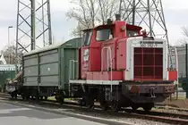 Duisportrail 360 782 (Letzte HU 27.5.97) stand,wie die letzten Jahre auch,angestellt bei Henkel in D�sseldorf-Reisholz.Aufgenommen am 11.4.12.