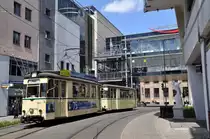Jenaer Stra�enbahnwagen 101 an der Hausunterf�hrung zum 111 J�hrigem Jubil�um von  JeNah  am 02.06.2012.