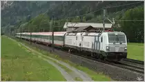Vectron 193 922 und 193 901 ziehen EC 102  Polonia  (Villach - Warschau) durch das Murtal. Grund f�r diese au�ergew�hnliche Bespannung, waren St�rstrommessfahrten der Vectron Loks. 
Sauerbrunn 31.5.2012