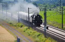 Sonderzug mit 01 0509-8 von Zwickau nach Wernigerode, auf der Neubaustrecke zwischen Leipzig/Messe und Flughafen Leipzig/Halle. (09.06.2012)