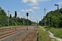 Der ehemalige Bahnhof Falkenhagen,im Westen der Stadt Falkensee gelegen,mit Blick Richtung Sch�nwalde (Au�enring 09.06.12)