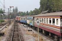 GEA 4550 (Co'Co', de, General Electric, Bj.1995) fhrt am 15.Mrz 2012 mit dem RAP 112 aus dem Bf. Sila At aus.