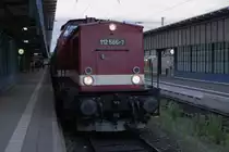 112 565 der PRESS mit Sonderzug am Morgen des 09.06.2012 auf Gleis 3 in Zwickau Hbf.