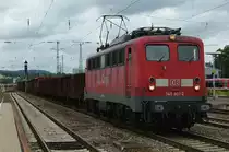 140 801-2 ist mit einem gemischten G�terzug am 21.06.2012 in Kaiserslautern
