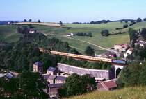 SNCB 1608 mit D 413 bei Limbourg, 16.06.1996.