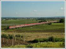 IC 653  SUPERFUND  von Wien nach Graz am 10.6.2006 zwischen Gumpoldskirchen und Pfaffst�tten.