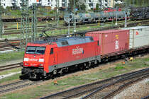 152 116-0 Containerzug durch Freilassing - 25.04.2012