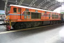 ALS 4142 (Co'Co', de, Alsthom, Bj.1974) am 09.Mai 2012 in der Halle des Bf. Hua Lamphong. 

