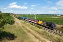 1216 210  Kapsch  mit EC 77 „Anton�n Dvoř�k“, ist am 10.07.2012 zwischen Gumpoldskirchen und Paffst�tten unterwegs. 