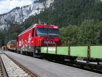 Ge 4/4 III 642  Breil/Brigels  beim Halt in Versam-Safien am 24.08.2003. Lok 642 macht Werbung in eigener Sache  100 Jahre Albula & Ruinaulta . Als Ruinaulta wird die Rheinschlucht zwischen Reichenau-Tamins und Ilanz bezeichnet.