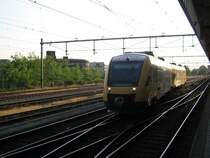Lint 29 als trein 31265 naar Oldenzaal te Hengelo - 13 juni 2006