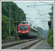 1116 009 mit OEC 555  �sterreichischer St�dtebund  am 11.6.2006 von Wien auf dem Weg nach Graz kurz vor Gloggnitz