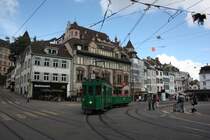 10 Jahre Oldtimer - Stadtrundfahrten 15.07.2012

Be 2/2 181 + C2 1045 am Barfsserplatz