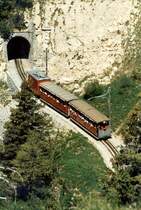 He 2/2 + B + B unterwegs zum Endbahnhof Schynige Platte im Juli 1986