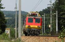 BB X 552 019-2 dieselhydraulischer Motorturmwagen MTW 99 81 9131 519-6 auf Fahrt Richtung Wels, Passauerbahn KBS 150 Passau - Wien, fotografiert am Granitwerk Schrding am 05.07.2012