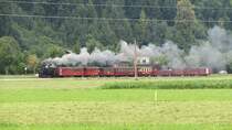 Dampfzug der Zillertalbahn (Jenbach->Mayrhofen) bei Kapfing.(17.7.2012)