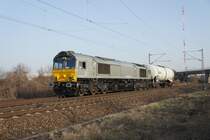 Class 66 (92 80 1266 105-6 D-RCHEM) unterwegs in Richtung Wiesbaden / Rdesheim (Rhein). (Aufnahmeort: Mainz-Kastel, Mrz 2012)