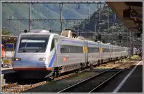 EC153 Z�rich HB - Milano C. wird mit einem ETR 470 SBB gef�hrt und legt einen Zwischenstop in Bellinzona ein. (16.07.2012)