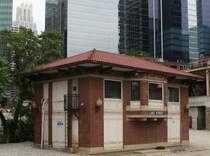 21.7.2012, Chicago, IL, ehemaliges Stellwerk an der Lake Street, vor der Einfahrt Union Station aus Richtung Norden / Westen.