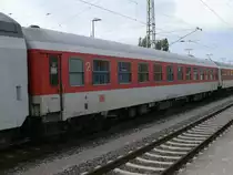 Am 28.Juli 2012 lief im CNL1250 Binz-Z�rich der Liegewagen Bvcmz 61 80 50-91 038-8 mit.Aufnahme in Bergen/R�gen.
