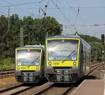 VT 650 738 Agilis begegnet VT 650 701 Agilis in Hochstadt/ Marktzeuln am 02.08.2012.