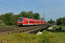 440 202 als Donau-Isar-Express nach Passau Hbf am 02.08.2012 bei der �berquerung der Isar in Plattling.