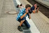 Kritische Blicke... Voll konzentriert harren Thomas und Kevin der n�chsten Durchfahrt. Die Gedanken der Umsetzung ist jedem der beiden ins Gesicht geschrieben...