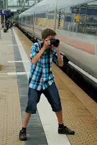 Das mu�te nat�rlich auf Chip gebrannt werden.. Thomas hielt die vorige Szene  verwindungssteif  fest.