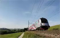 Am 24. Juli 2012 war der Jubil�ums-Railjet beim morgendlichen RJ 765 von Innsbruck nach Wien eingeteilt, hier kurz nach Seekirchen/Wallersee. 