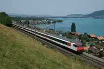 Ein EW IV-Pendelzug f�hrt am 30.6.12 als IC 1071 von Einigen Richtung Spiez.