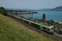 RABe 535 109-3 befindet sich am 30.6.12 an der Spitze vom RE 3177 bei Einigen.
