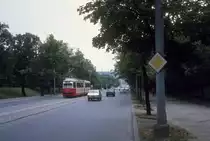 Wien WVB SL 52 (E 4431) Schlossallee im Juli 1977.