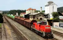 DB 294 648-1 mit Nahg�ter Richtung Schwandorf, KBS 855 Weiden - Regensburg, fotografiert im Bhf. Wernberg am 28.06.2012 