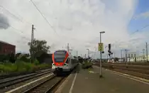 VIAS 303 + 302 als VIA 25021 nach Frankfurt (M) Hbf, am 18.07.2012 kurz vor der Abfahrt in Neuwied.