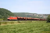 152 140-0 mit einem Ganzzug aus Sch�ttgutwagen Richtung W�rzburg bei Wernfeld (15.08.2012)
