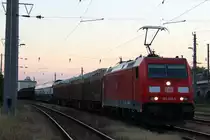 185 345 vor dem NG 68128 von Wien Floridsdorf Frachtenbahnhof (O) nach Wien Zentralverschwindebahnhof Einfahrt (Ze); am 20.08.2012