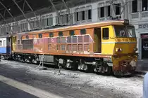 ALS 4140 (Co'Co', de, Alsthom, Bj.1974) am 14.Mai 2012 in der Halle des Bf. Hua Lamphong. 

