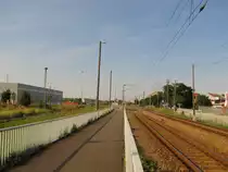 Der Weg vom Bahnsteig 2 zur Stra�e in Erfurt Ost; 14.08.2012