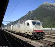 BR 186 906 + 185 905 am 8.8.2012 in G�schenen.