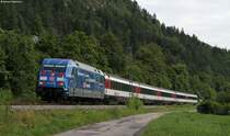 101 042-0  Ecophant  mit dem IC 185 (Stuttgart Hbf-Z�rich HB) bei Aistaig 29.7.12
