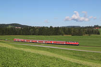218 458 mit RE 57507 am 27.08.2012 bei Weizern-Hopferau.