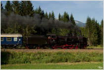 638.1301 f�hrt mit IGE Sdz 17204 von Selzthal durch das Ges�use und den Graben nach Linz. 
Frauenberg 23.8.2012 

