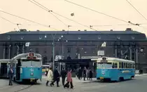 G�teborg G�teborg Sp�rv�ger SL 5 (Tw 765) / SL 1 (Tw 827) Drottningtorget / Centralstationen (Hauptbahnhof) am 9. Mai 1971.