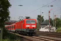 143 357 am 22.5.12 mit einer S6 nach K�ln-Nippes in D�sseldorf-Rath.