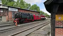 27.08.12 Westerntor ; die 199 ist funkgesteuert, aber f�r die Weiche wird noch ein kr�ftiger Arm verlangt