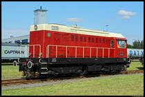 107 018-4 (ex V75 018), die letzte erhaltene V75 der DR, ist inzwischen f�r die Railsystems RP GmbH im Einsatz. Am 1.9.2012 stand sie auf der Fahrzeugausstellung der Infraleuna anl�sslich des Tags der offenen T�r.